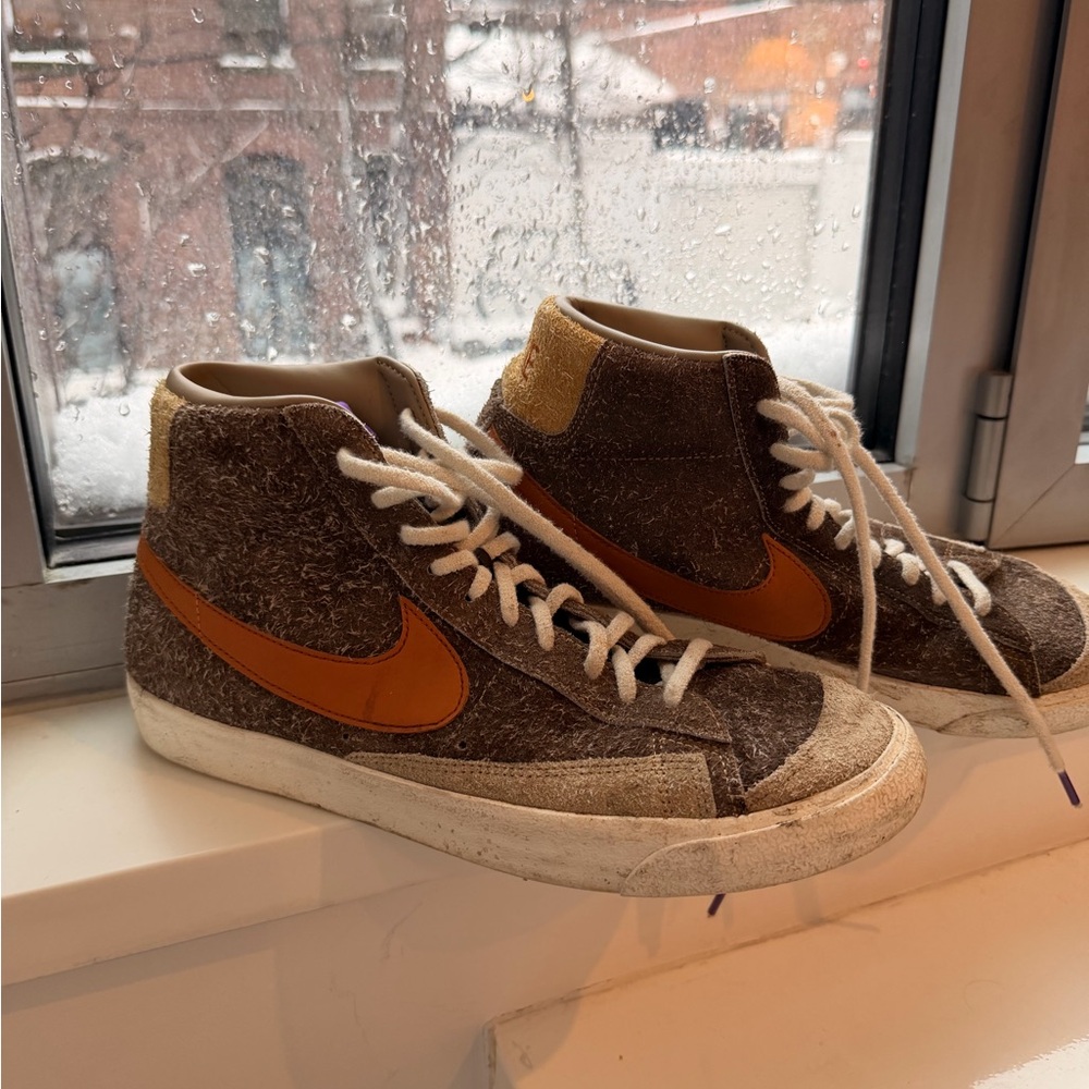 Nike Brown and Orange High-Tops
